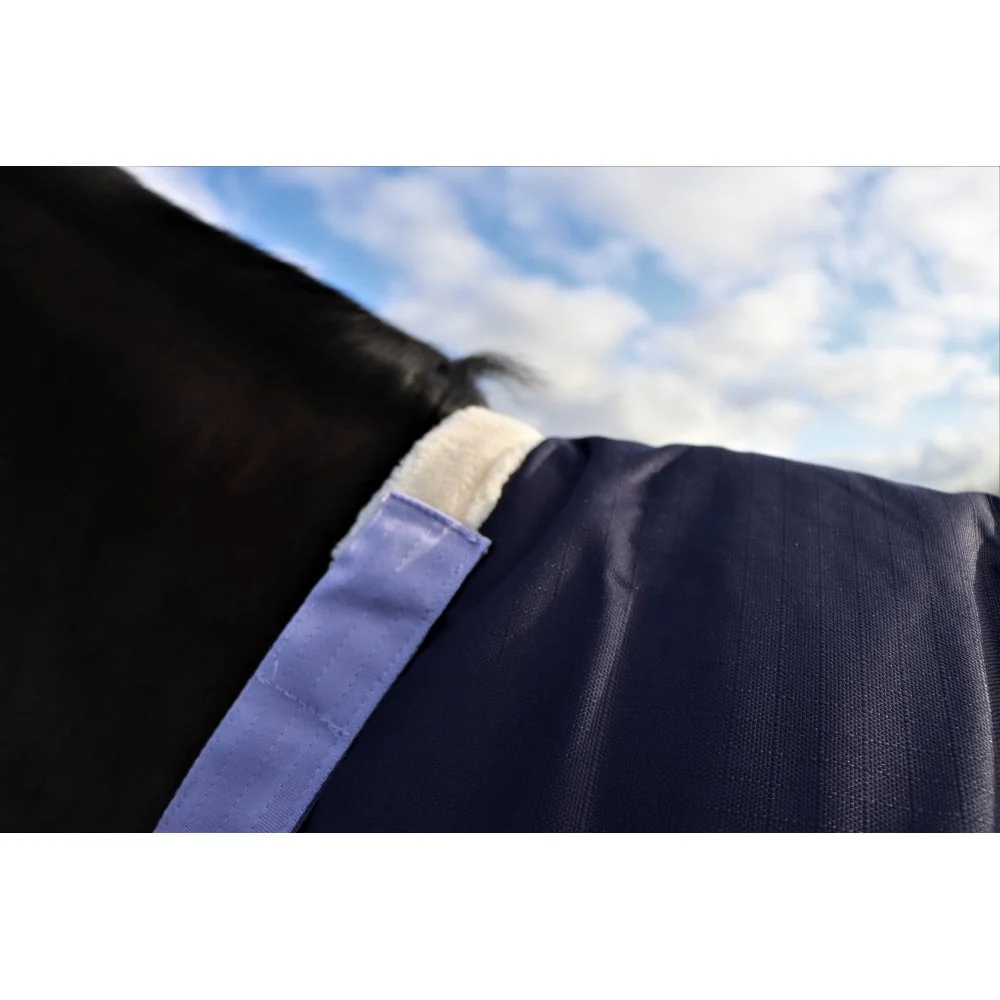 280g Middleweight V2 1200D Standard Turnout Rug - Image 4