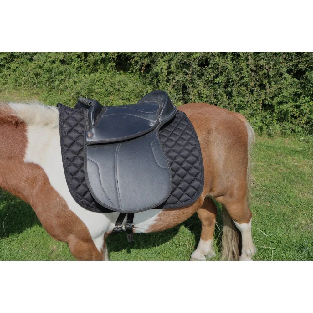 Cub Saddle Pad With Girth Loops - Image 10