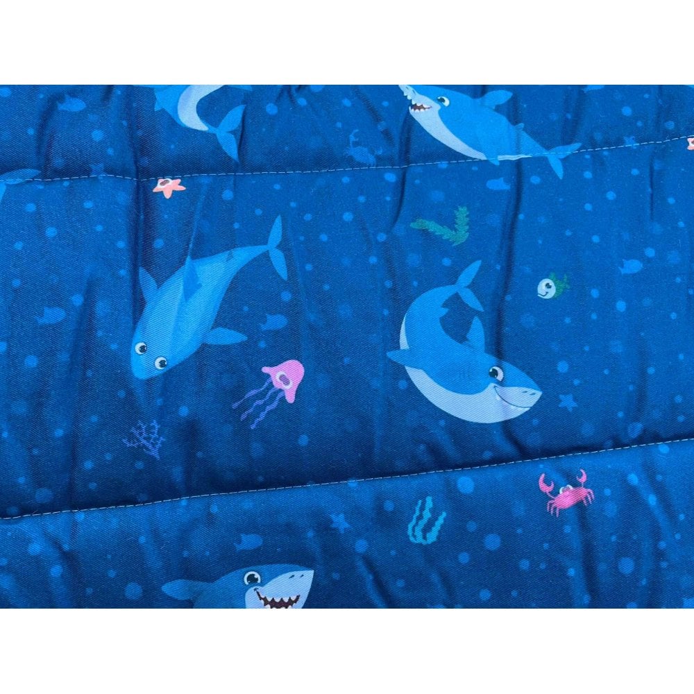 Heavy Horse 400g Stable Rug With Fleece Collar - Shark Print - Image 4